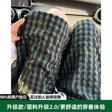 藏青色