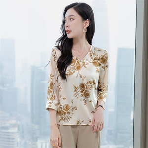 五分袖真丝衬衫女上衣T恤2026春夏装中袖印花中年妈妈真丝小衫t图片