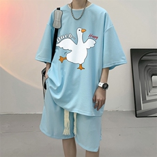 浅蓝色