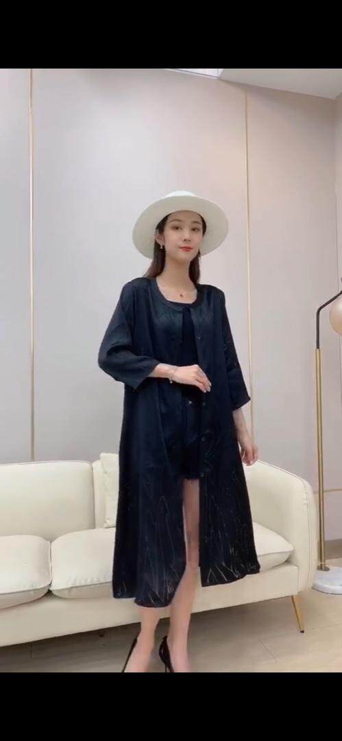 英蝶舞 HZYDW107974