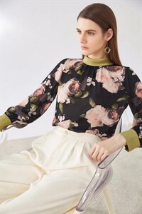 2021秋装新款火爆上线 欢迎??15888833007图片