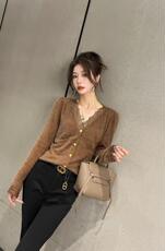 【现货】水晶绒上衣，其它，色调轩