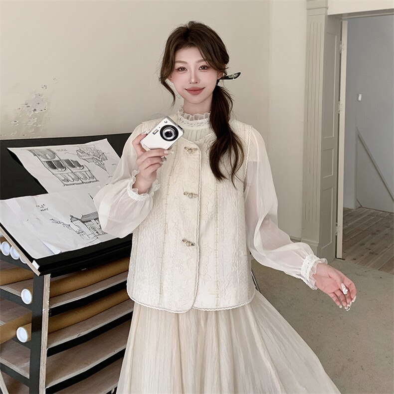 新款现货上新2025重工刺绣甜美百搭马甲女85021-208A-P120-K225，女装马甲，浙宝208A