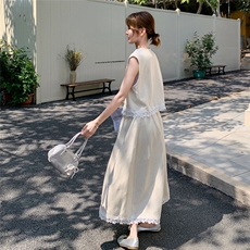 米白色蕾丝拼接套装裙女夏季2025年新款休闲马甲高腰半身裙两件套，女装套装/套裙，2C323
