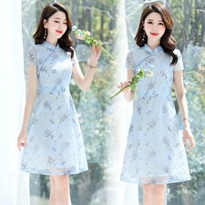 2023年夏季新款时尚气质优雅绣花连衣裙，女装连衣裙，鑫鑫美