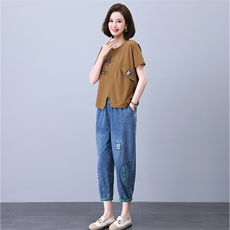 夏季休闲套装女2023年新款中年妈妈时尚洋气短袖宽松牛仔裤两件套，女装套装/套裙，叶笙衣