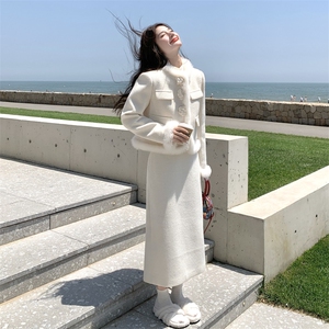 白色小香风羽绒服毛呢外套女冬季高级感韩系显瘦加厚半身裙两件套图片