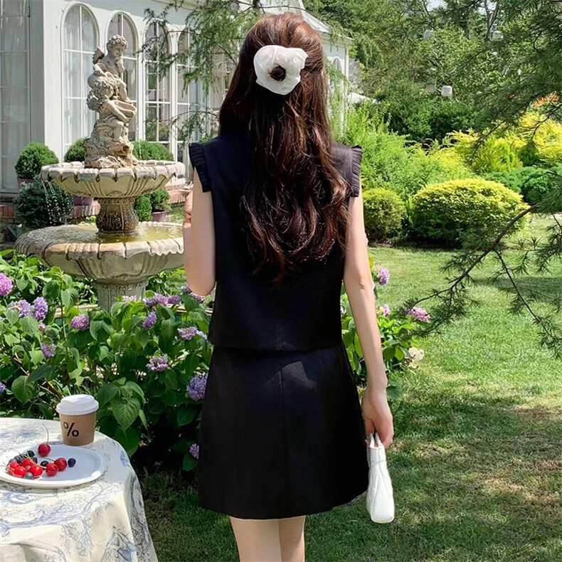 小香风气质立体花朵套装女2026夏新款无袖背心显瘦半身短裙两件套,女装套装/套裙,超帛