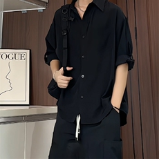 黑色