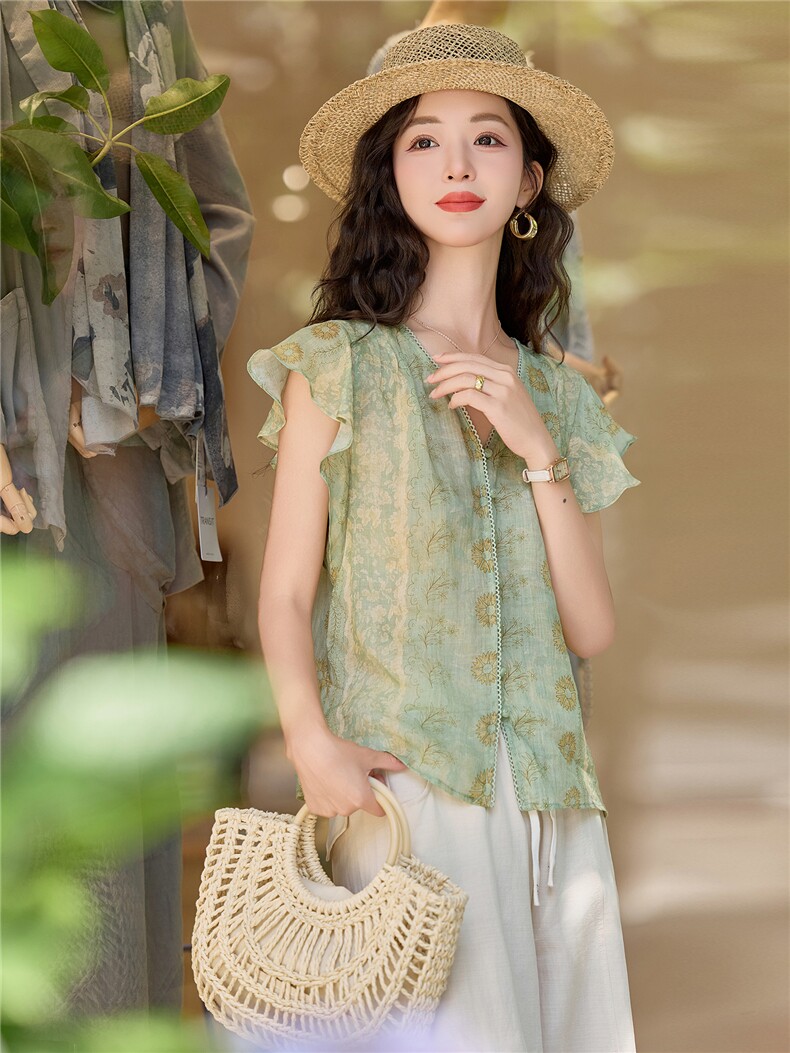 2026年夏季苎麻绿色定位花上衣，V领荷叶袖搭阔腿裤,女装套装/套裙,米莱