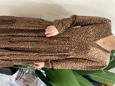 雪纺连衣裙，女装连衣裙，布依快线