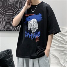 黑色