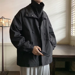 2022假两件冲锋衣外套男秋季oversize潮工装夹克高街休闲上衣,黑色羽绒服搭配白色帽子好看图片