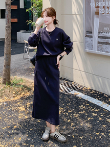 藏青色休闲时尚卫衣套装裙女2025春季新款韩系慵懒风半身裙两件套图片