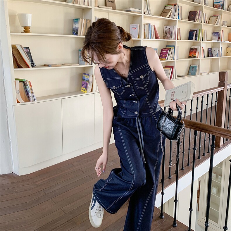 深蓝色牛仔马甲时尚套装女2026夏季新款韩版宽松休闲阔腿裤两件套，女装套装/套裙，印象茜