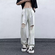 黄泥色