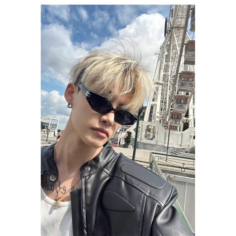 DW249-P88结构设计机车夹克外套男美式潮牌痞帅垫肩皮衣男潮图片