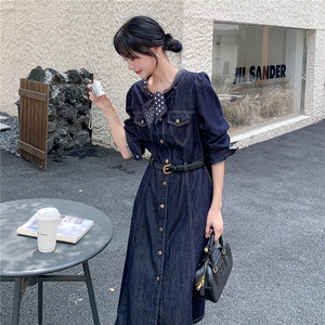 韩系复古高级感牛仔连衣裙女2025秋季新款通勤气质收腰显瘦中长裙图片