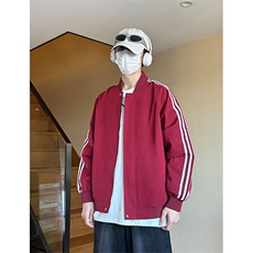 暗红色