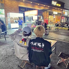 刺绣棒球服夹棉外套秋冬日系青春运动情侣防水男女飞行员夹克，男装夹克，星座506A