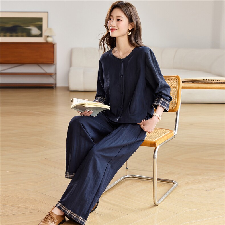 2026春秋季时尚简约大方气质优雅显瘦休闲潮流纯色两件套,女装套装/套裙,独衣靓
