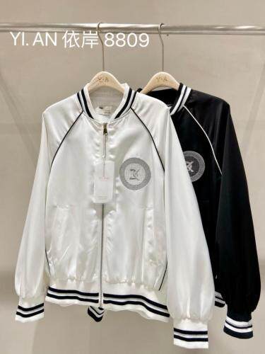 休闲棒球服，女装，依岸