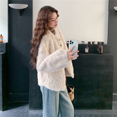 2B72-8611P175K258环保皮草皮毛一体外套，女装皮草，乐吉娜