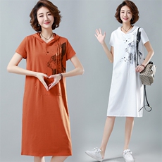 休闲百搭抽绳连帽刺绣宽松舒适连衣裙2025春季新款连衣裙，女装连衣裙，姿萝菲