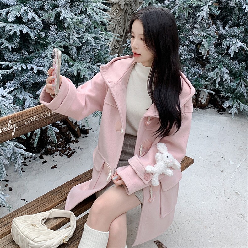 雪景甜美粉色牛角扣毛呢连帽外套（可拆卸玩偶）,女装毛呢外套,天使之佳话