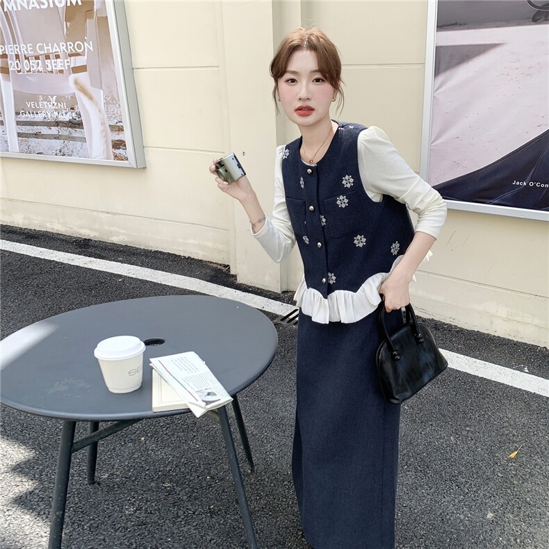 现货-2025年秋季新款气质时尚休闲显瘦马甲打底三件套,女装套装/套裙,1D102-1