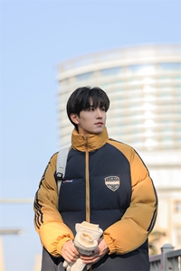 美式撞色侧条纹棉衣男秋冬季宽松潮牌加厚情侣棉服外套P108 X178图片