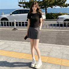 高级感休闲运动套装女夏新款撞色拼接圆领短袖上衣百褶裤裙两件套，女装套装/套裙，江南