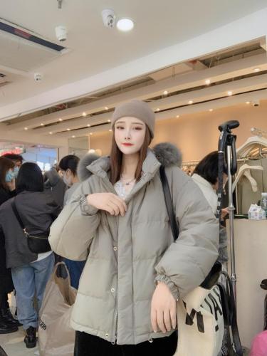 现货冬季韩版面包羽绒带毛领,女装,涵美人