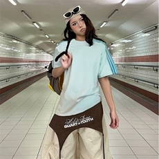 抖音得物品质二开240克宽松纯棉美式潮牌印花三条杠中性风短袖T恤，男装T恤，电商A486