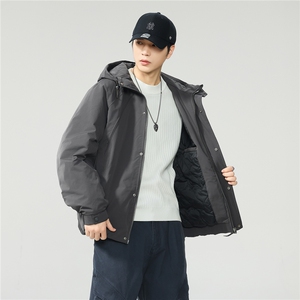 2025新款秋冬季加厚夹棉上衣服连帽外套男士工装保暖夹克W0132,利物浦球衣搭配衣服图片