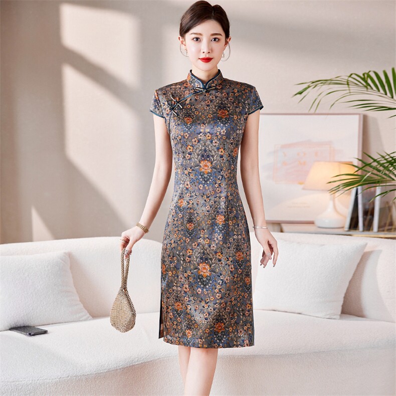 2023年春季新款时尚气质中长款印花专柜品质真丝旗袍，女装汉服/婚纱/旗袍/礼服，媚琳依坊