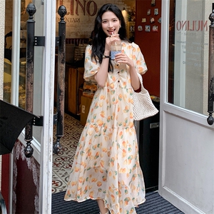 法式V领碎花连衣裙女夏气质女神范小清新泡泡袖显瘦桔梗茶歇长裙图片