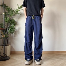 藏青色