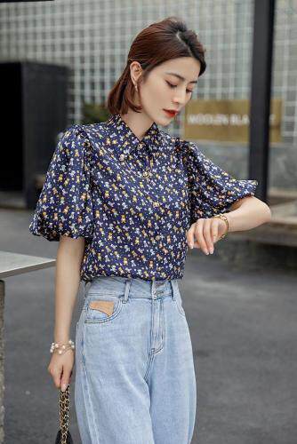 2021新款短袖泡泡袖简单大方,女装,初婇