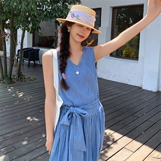 蓝色简单大方的连衣裙女夏季2025新款气质温柔风收腰显瘦法式长裙，女装连衣裙，浙宝305