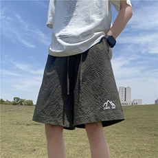 军绿色