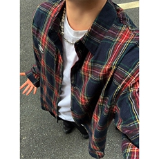 藏青色