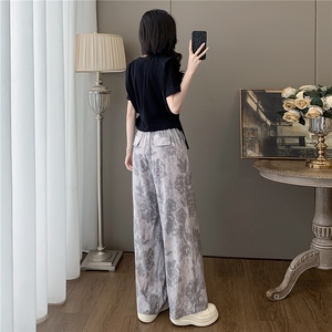 高级感时尚潮流套装女夏款显瘦圆领开叉不规则短袖印花长裤两件套图片