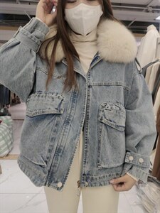 2021冬装新款狐狸毛大毛领牛仔羽绒服外套女,女装羽绒服,迷吉meeggle