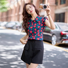 时尚套装2025夏季新款翻领设计感飞飞袖碎花上衣+裙裤短裤两件套，女装套装/套裙，难舍钰依