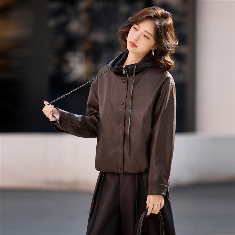 【春季女装新款】大量现货时尚假两件短款皮衣外套P138-K210，女装皮衣，魅衣本色