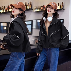 现货2024春装新款甜酷工装短外套休闲连帽百搭上衣，女装短外套，深水步