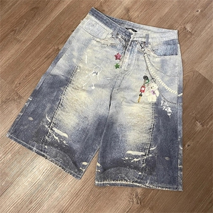美式潮牌满印挂饰阔腿牛仔短裤男夏季街头痞帅宽松直筒休闲七分裤图片