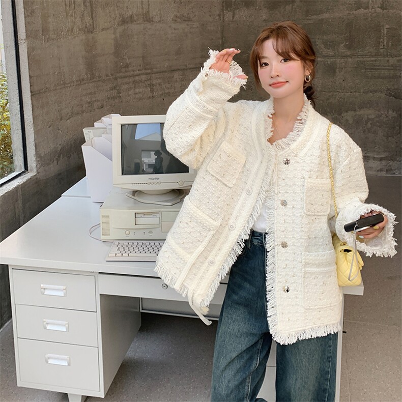 气质感短款白色小香风外套女春秋超火好看轻奢风高级小众夹克上衣,女装短外套,2C372