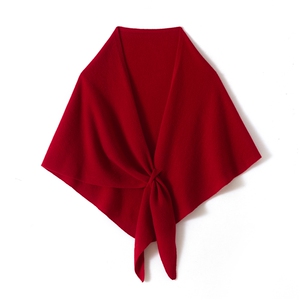 2025年秋季秋冬季披肩时尚百搭通勤大三角披肩，披肩，西欧羊绒